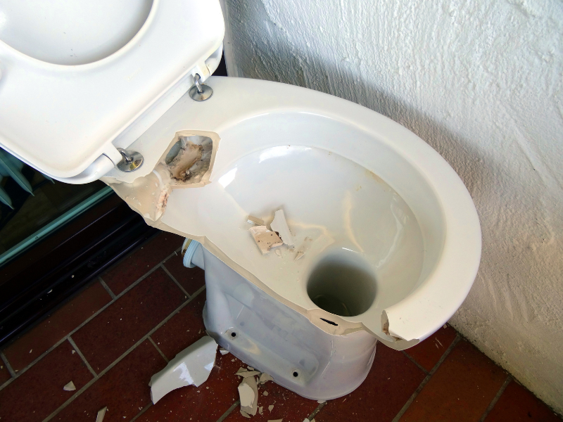 For Crestview Landlords: How To Handle Property Damage